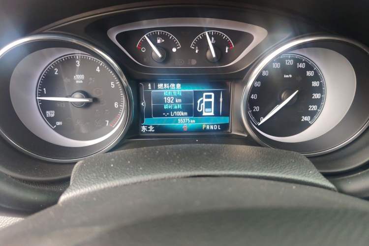 Used Buick Envision 2021 532T Two-Wheel-Drive Elite Version Odometer Close Up