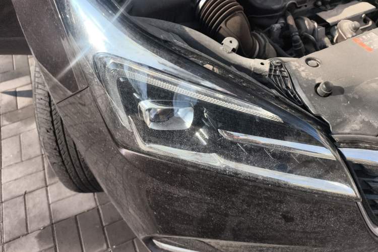 Used Buick Envision 2021 532T Two-Wheel-Drive Elite Version Right Front Headlight