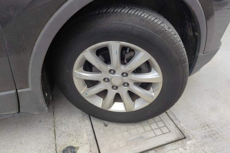 Used Buick Envision 2021 532T Two-Wheel-Drive Elite Version Right Front Wheel Hub