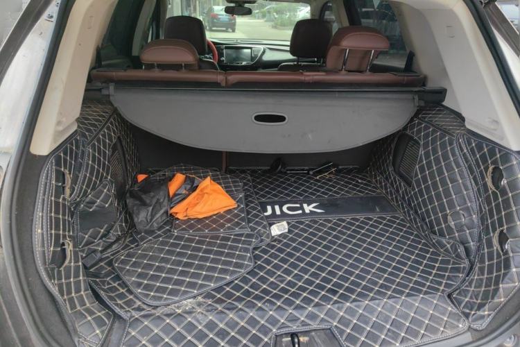 Used Buick Envision 2021 532T Two-Wheel-Drive Elite Version Trunk