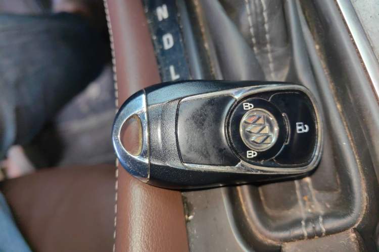 Used Buick Envision 2021 532T Two-Wheel-Drive Elite Version Vehicle Key