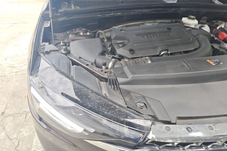 Used Buick Envision 2021 Encore Plus Avenir Aivia 7-Seater Edition Engine Bay Right