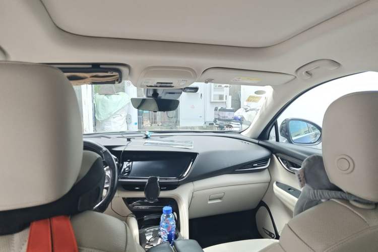 Used Buick Envision 2021 Encore Plus Avenir Aivia 7-Seater Edition Headliner