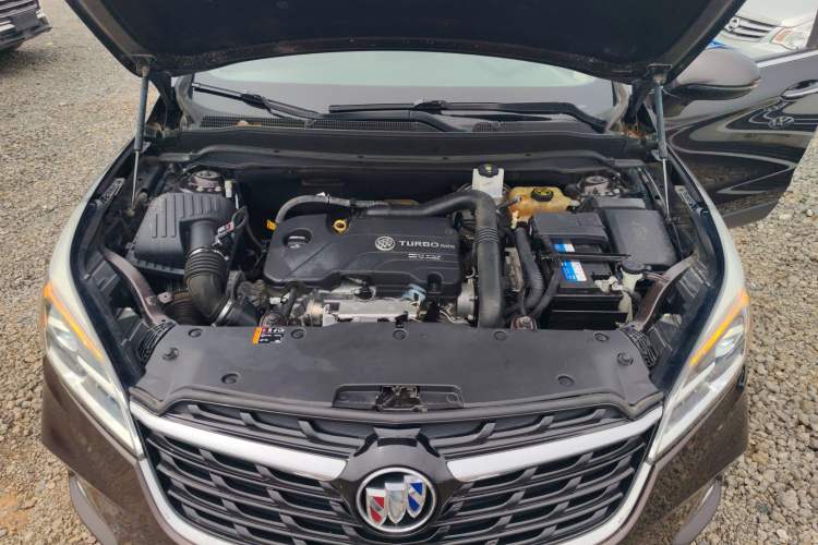 Used Buick Envision 2021 532T Two-Wheel-Drive Luxury Version Engine Bay