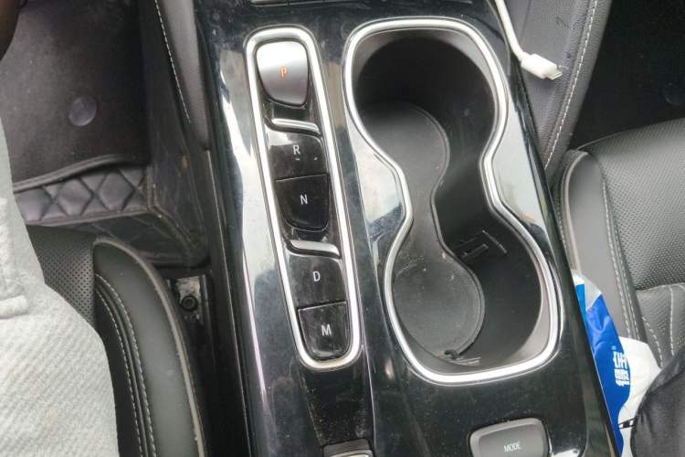 Used Buick Envision 2021 Encore Plus Avenir Aivia 7-Seater Edition Gear Lever