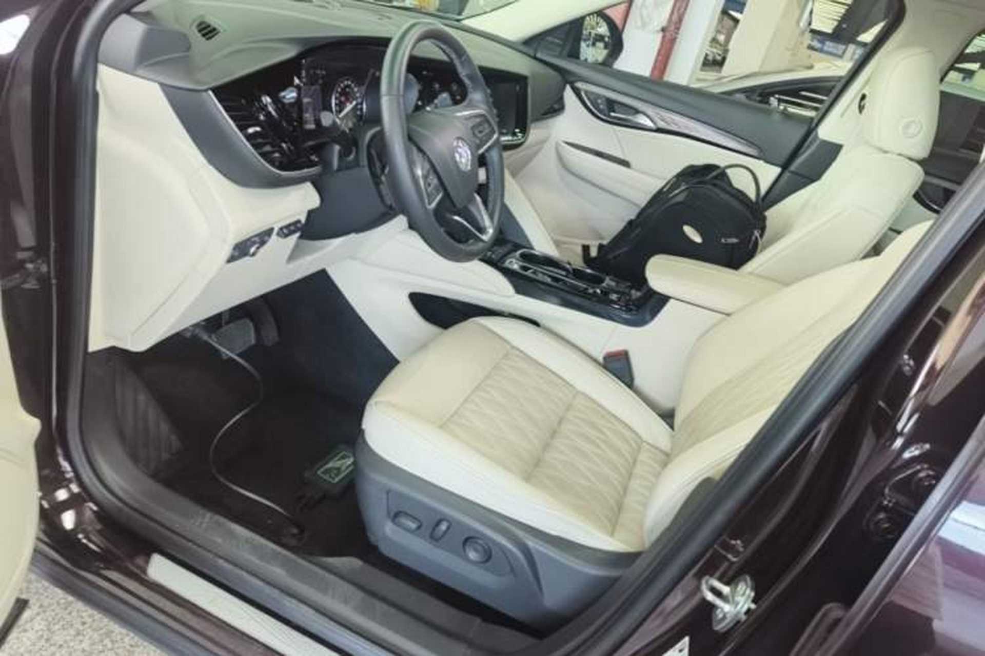 Used Buick Envision 2021 Encore Plus Avenir Aivia 5-Seater Edition Left Front Seat