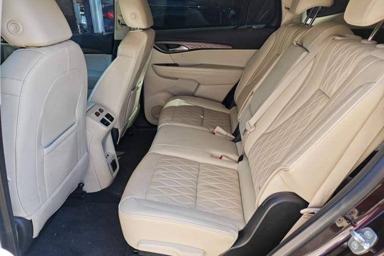 Used Buick Envision 2021 Encore Plus Avenir Aivia 7-Seater Edition Left Rear Seat