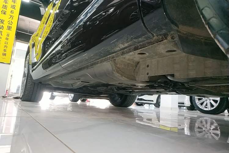Used Buick Envision 2021 Encore Plus Avenir Aivia 7-Seater Edition Left Side Sill
