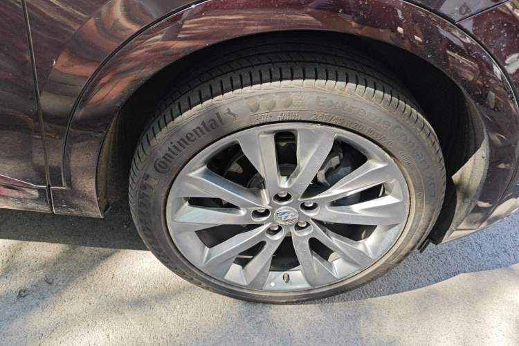 Used Buick Envision 2021 Encore Plus Avenir Aivia 7-Seater Edition Right Front Wheel Hub