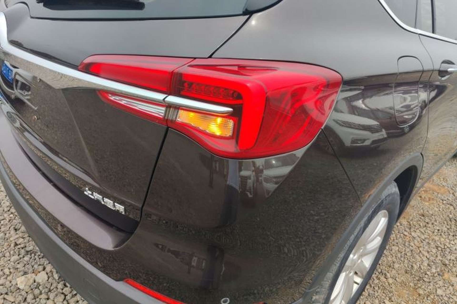 Used Buick Envision 2021 532T Two-Wheel-Drive Luxury Version Right Rear Taillight