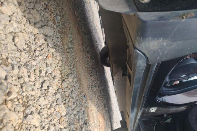 Used Buick Envision 2021 532T Two-Wheel-Drive Luxury Version Right Side Sill