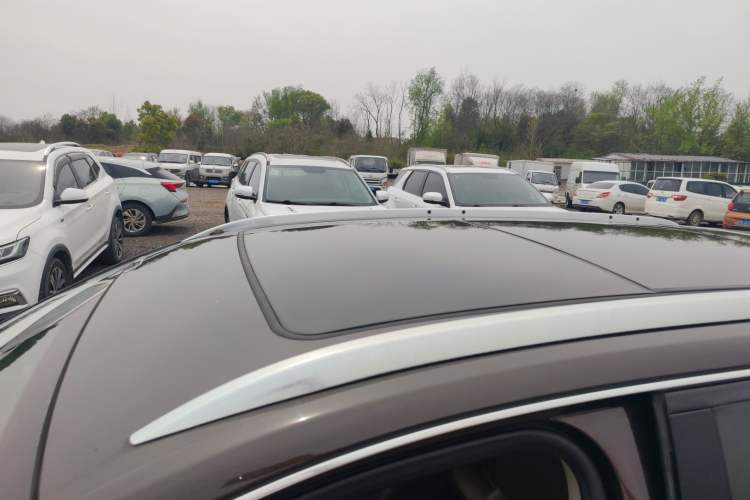 Used Buick Envision 2021 532T Two-Wheel-Drive Luxury Version Roof