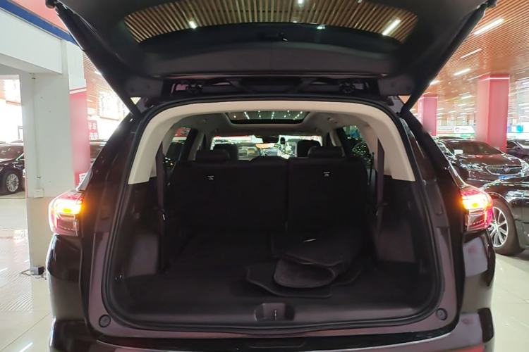 Used Buick Envision 2021 Encore Plus Avenir Aivia 7-Seater Edition Trunk