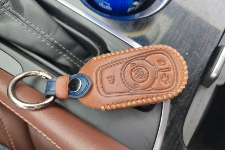 Used Buick Envision 2021 532T Two-Wheel-Drive Luxury Version Vehicle Key