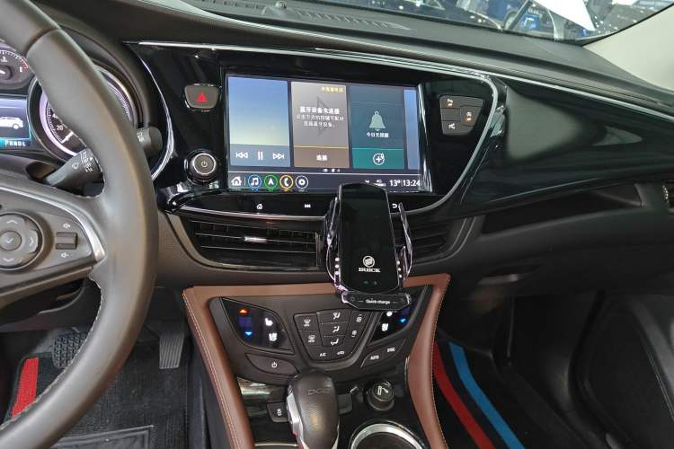 Used Buick Envision 2021 532T Two-Wheel-Drive Luxury Version Audio And AC Panel