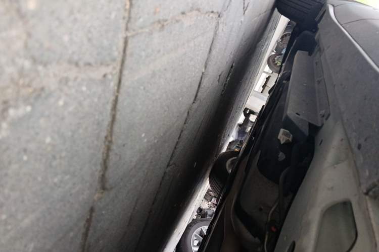 Used Buick Envision 2021 532T Two-Wheel-Drive Elite Version Chassis Front Right