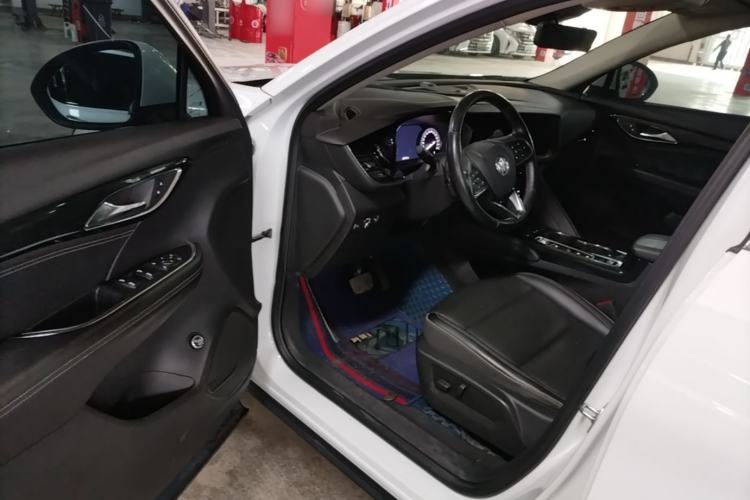Used Buick Envision 2021 Encore Plus 652T 7-Seat Luxury Model Driver Seat