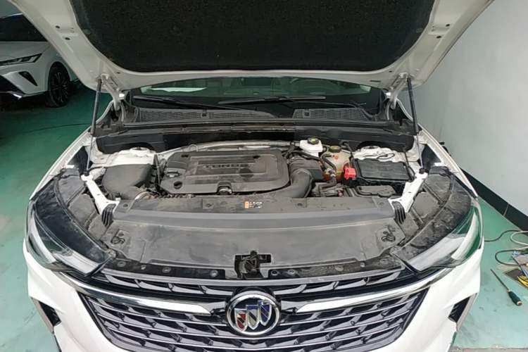 Used Buick Envision 2021 Encore Plus 652T Five-Seat Luxury Model Engine Bay