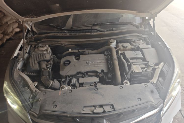 Used Buick Envision 2021 532T Two-Wheel-Drive Luxury Version Engine Bay