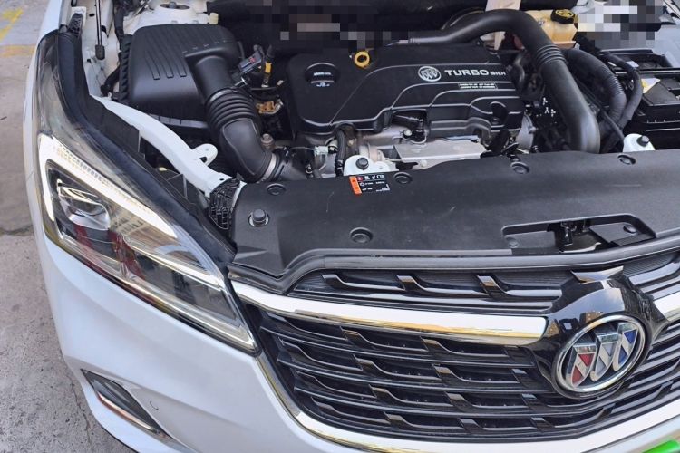 Used Buick Envision 2021 532T Two-Wheel-Drive Luxury Version Engine Bay Right