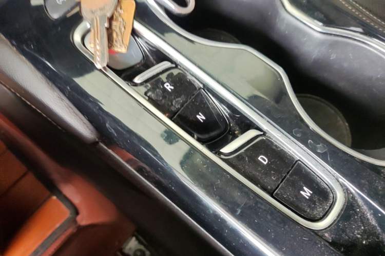 Used Buick Envision 2021 Encore Plus 652T Five-Seat Luxury Model Gear Lever