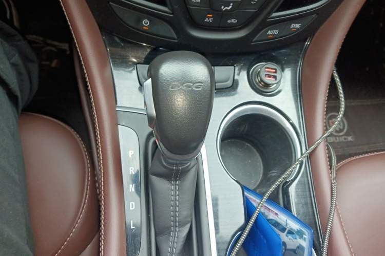 Used Buick Envision 2021 532T Two-Wheel-Drive Elite Version Gear Lever