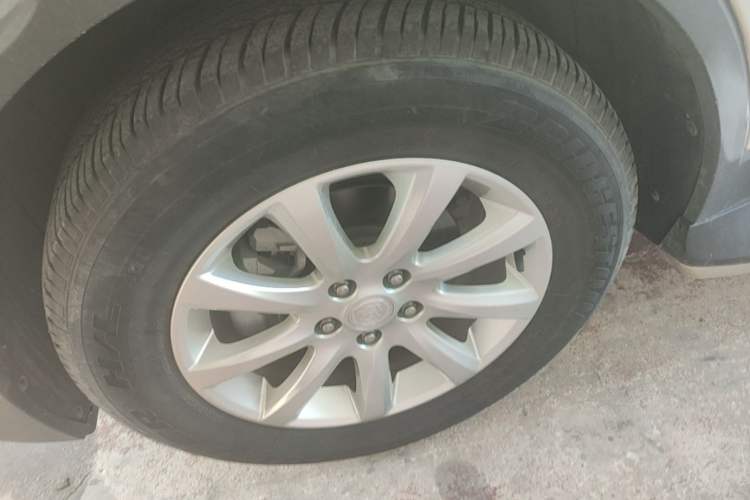 Used Buick Envision 2021 532T Two-Wheel-Drive Elite Version Left Front Wheel Hub