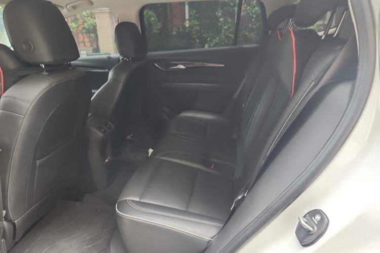 Used Buick Envision 2021 Encore Plus 652T Five-Seat Luxury Model Left Rear Seat