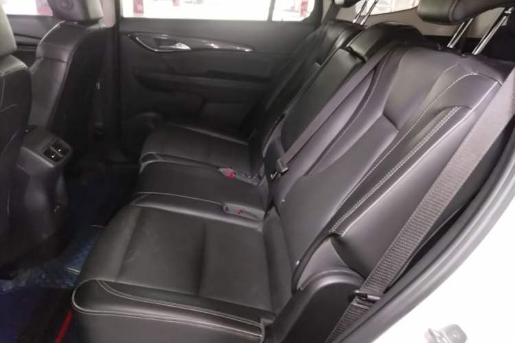 Used Buick Envision 2021 Encore Plus 652T 7-Seat Luxury Model Left Rear Seat