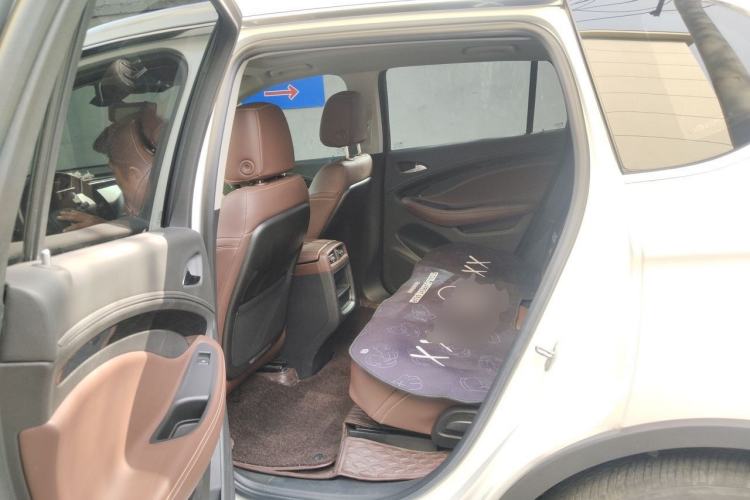 Used Buick Envision 2021 532T Two-Wheel-Drive Luxury Version Left Rear Seat