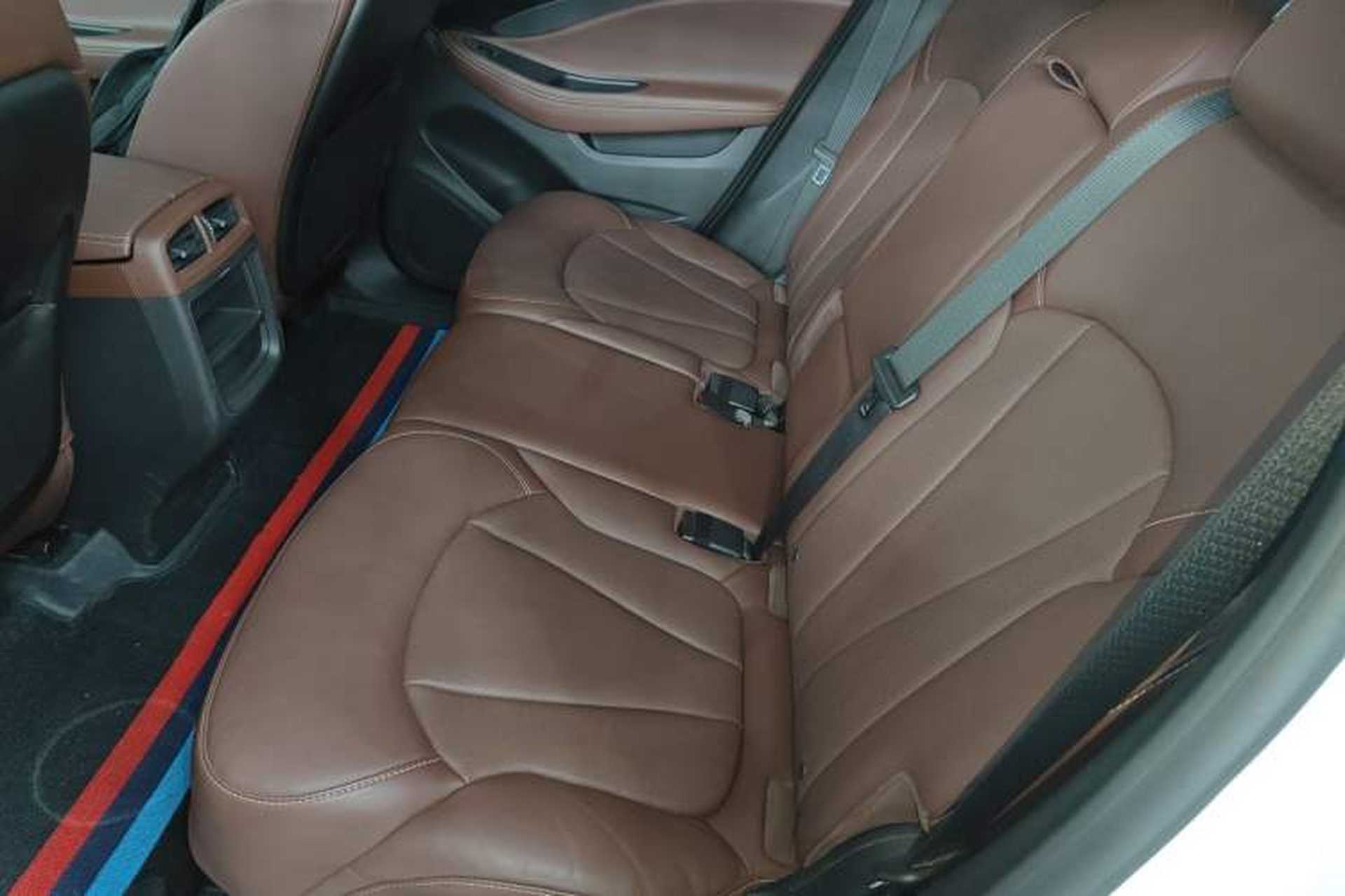 Used Buick Envision 2021 532T Two-Wheel-Drive Luxury Version Left Rear Seat