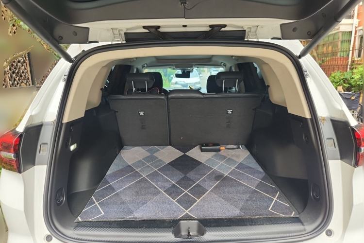 Used Buick Envision 2021 Encore Plus 652T Five-Seat Luxury Model Trunk