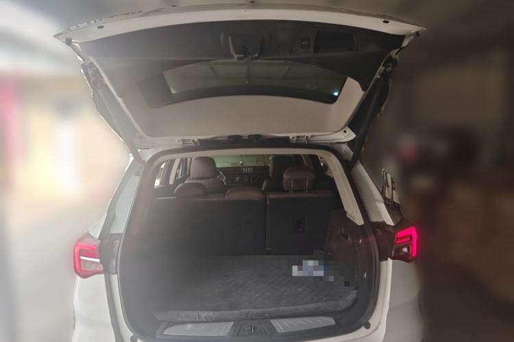 Used Buick Envision 2021 532T Two-Wheel-Drive Luxury Version Trunk