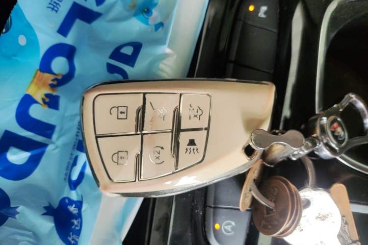 Used Buick Envision 2021 Encore Plus 652T Five-Seat Luxury Model Vehicle Key
