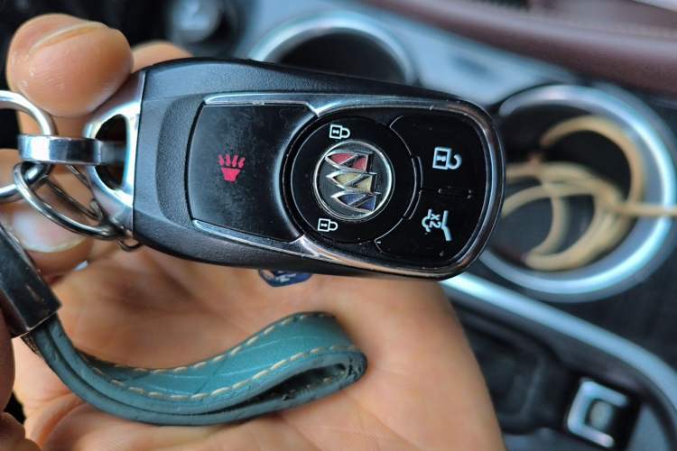 Used Buick Envision 2021 532T Two-Wheel-Drive Luxury Version Vehicle Key