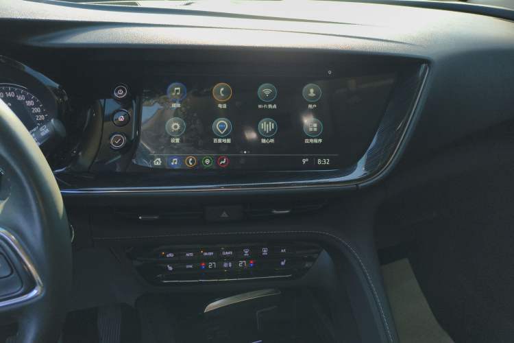 Used Buick Envision 2022 Encore Plus 652T Five-Seat Luxury Model Audio And AC Panel