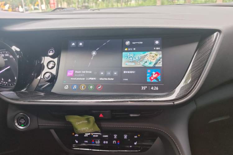 Used Buick Envision 2022 Encore Plus 652T Five-Seat Luxury Model Audio And AC Panel