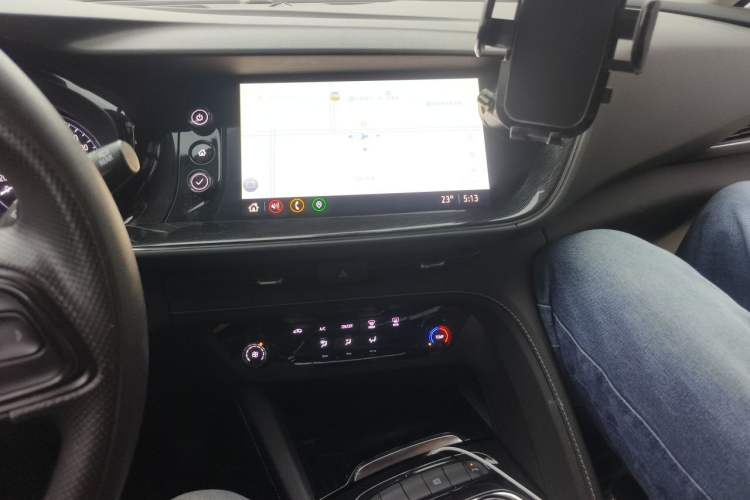 Used Buick Envision 2022 Encore S 552T Two-Wheel Drive Elite Model Audio And AC Panel