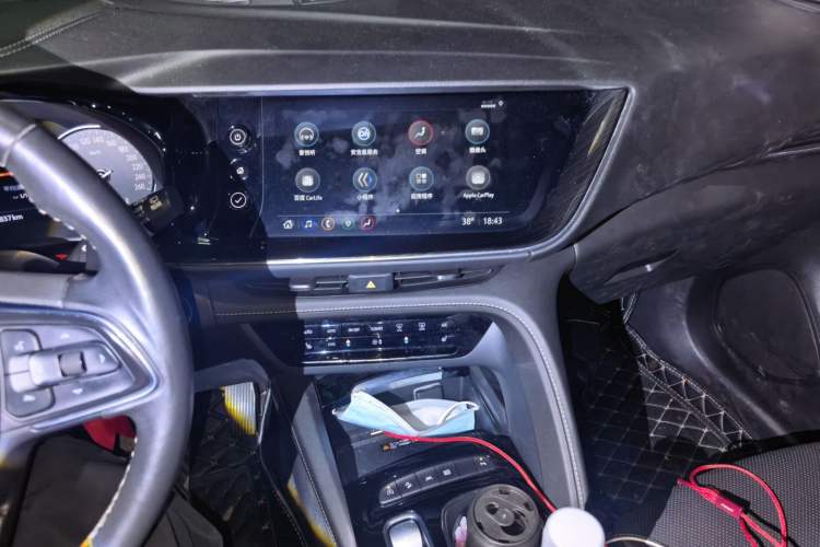 Used Buick Envision 2022 Encore Plus 652T Five-Seat All-Wheel-Drive Luxury Model Audio And AC Panel