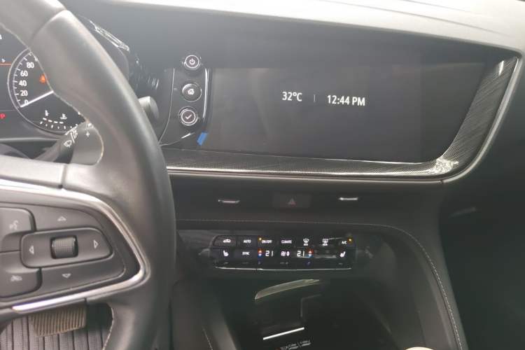 Used Buick Envision 2022 Encore S 552T Two-Wheel-Drive Luxury Model Audio And AC Panel