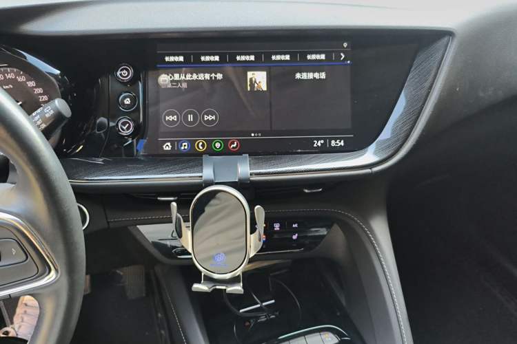 Used Buick Envision 2022 Facelift Encore S 552T Two-Wheel-Drive Luxury Model Audio And AC Panel