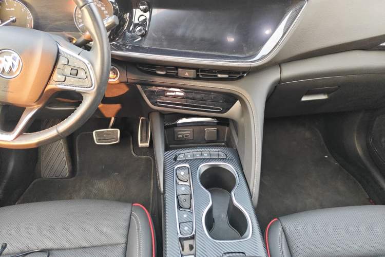 Used Buick Envision 2022 Facelift Encore S GS 4x4 Sport Edition Audio And AC Panel