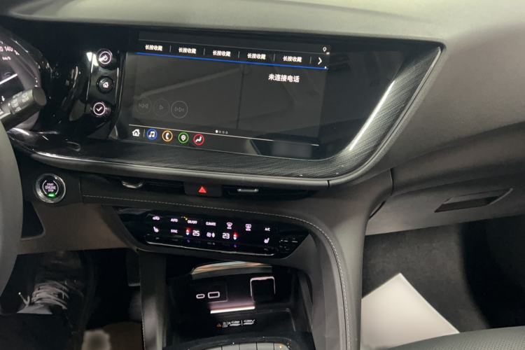 Used Buick Envision 2022 Facelift Encore S 552T Two-Wheel-Drive Luxury Model Audio And AC Panel