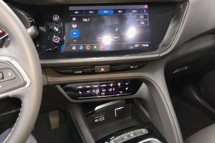 Used Buick Envision 2022 Encore S 652T Two-Wheel-Drive Luxury Model Audio And AC Panel