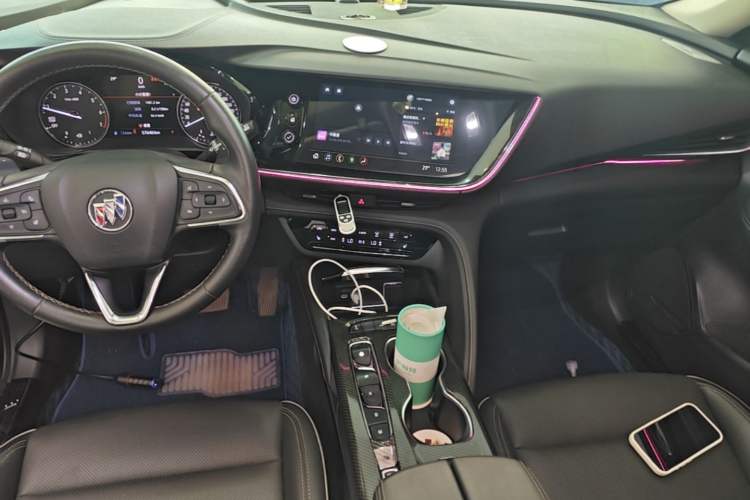 Used Buick Envision 2022 Encore Plus 652T Five-Seat Luxury Model Audio And AC Panel