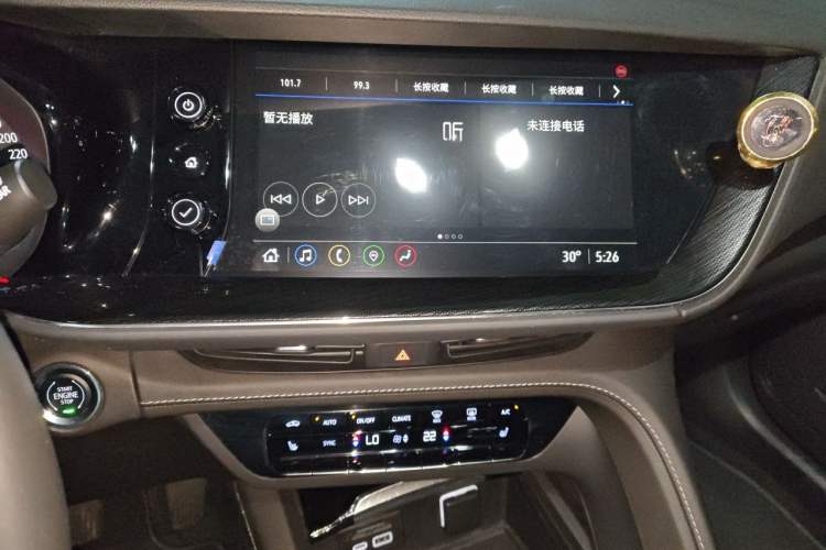 Used Buick Envision 2022 Encore S 552T Two-Wheel-Drive Luxury Model Audio And AC Panel