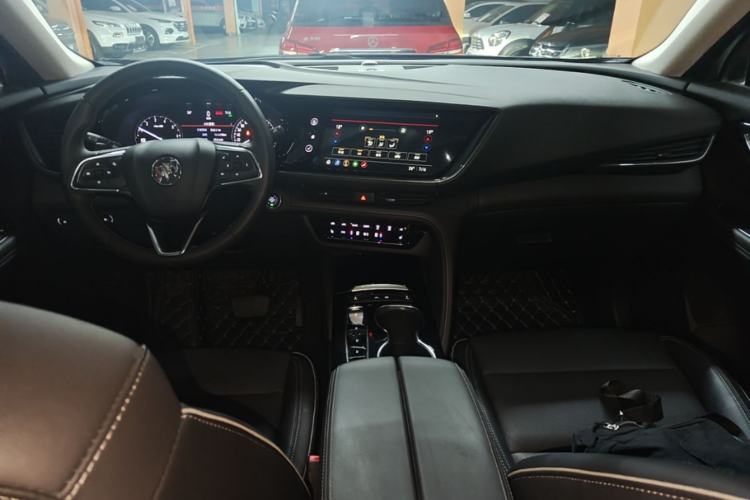 Used Buick Envision 2022 Facelift Encore S 552T Two-Wheel-Drive Luxury Model Center Console