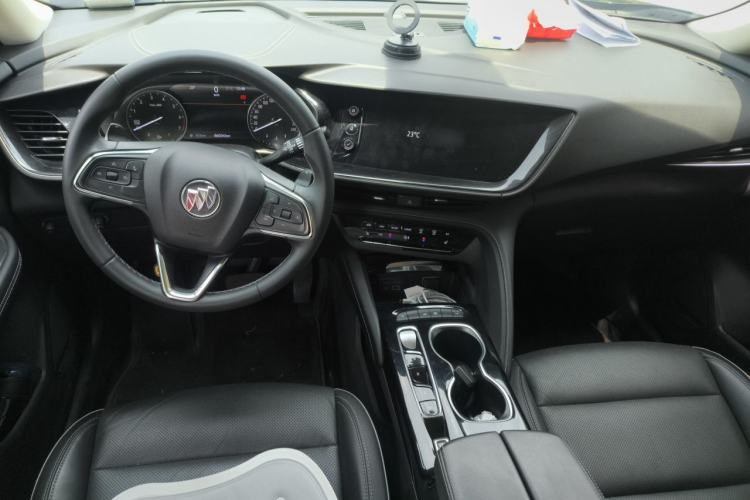 Used Buick Envision 2022 Facelift Encore S 552T Two-Wheel-Drive Luxury Model Center Console