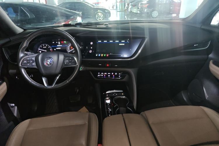 Used Buick Envision 2022 Encore Plus 652T Five-Seat Luxury Model Center Console