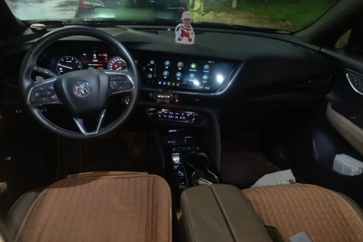 Used Buick Envision 2022 Encore Plus 652T Five-Seat Luxury Model Center Console